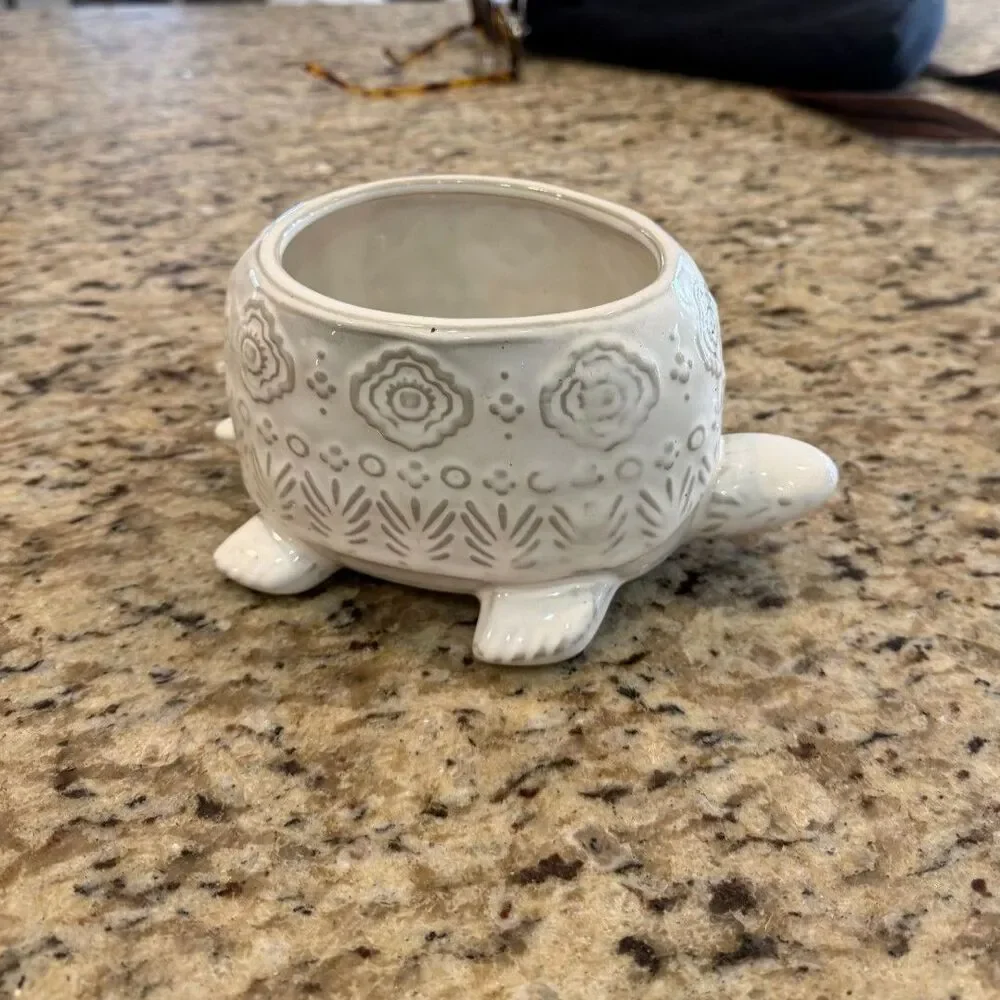 Anthropologie White Ceramic Turtle PlanterEmbossed Succulent Pot Coastal Boho